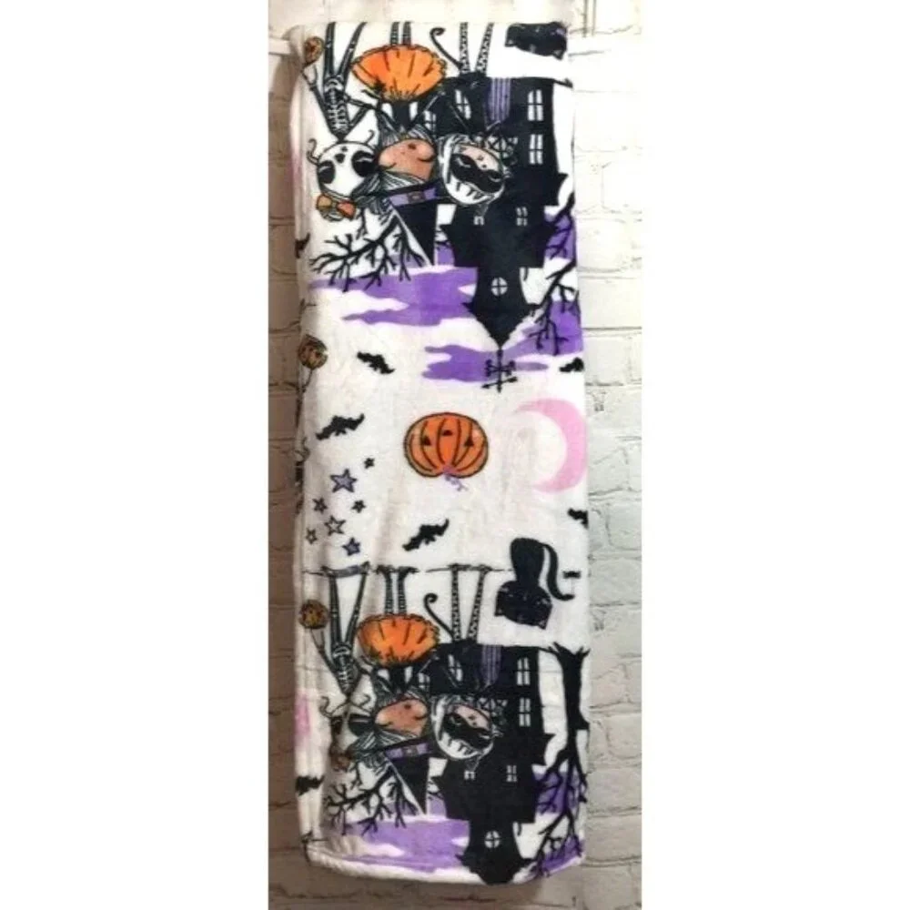 Cynthia Rowley CURIOUS Kids Plush Halloween Throw Blanket 50